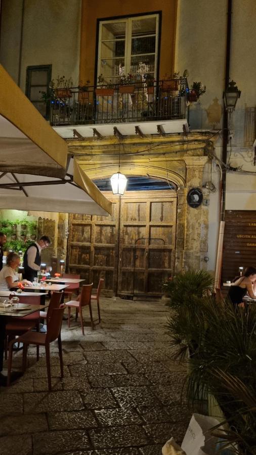 2 Sicilie Rooms And Suite In Centro Palermo Exterior foto