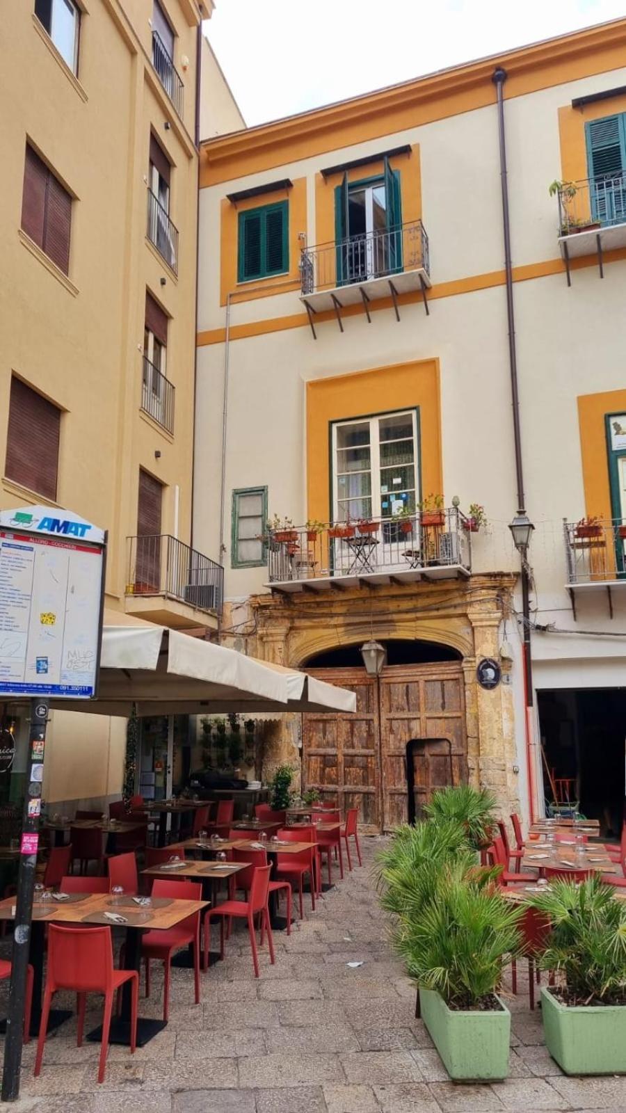 2 Sicilie Rooms And Suite In Centro Palermo Exterior foto